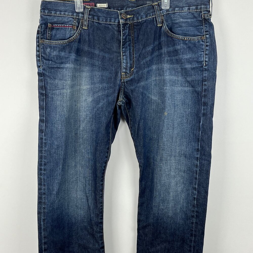 DH3 Jake II Jeans Size 42x32 Blue Denim Straight 5 Pocket Design Cotton